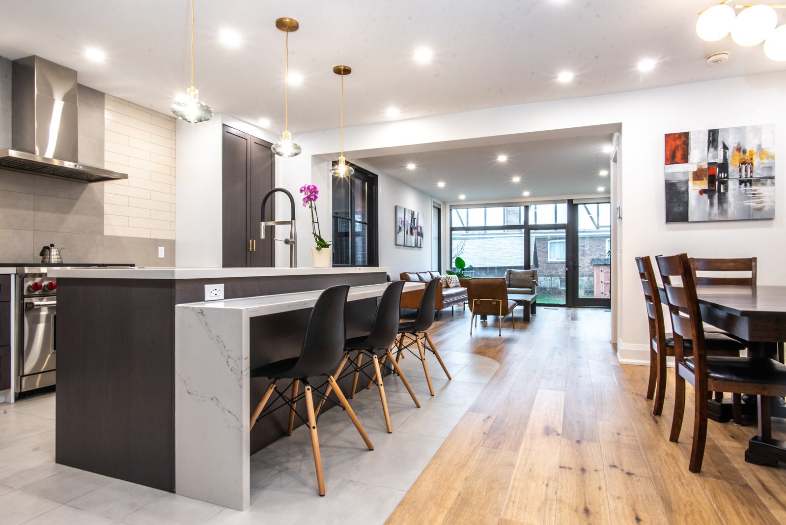 The Curves - 336 Belsize